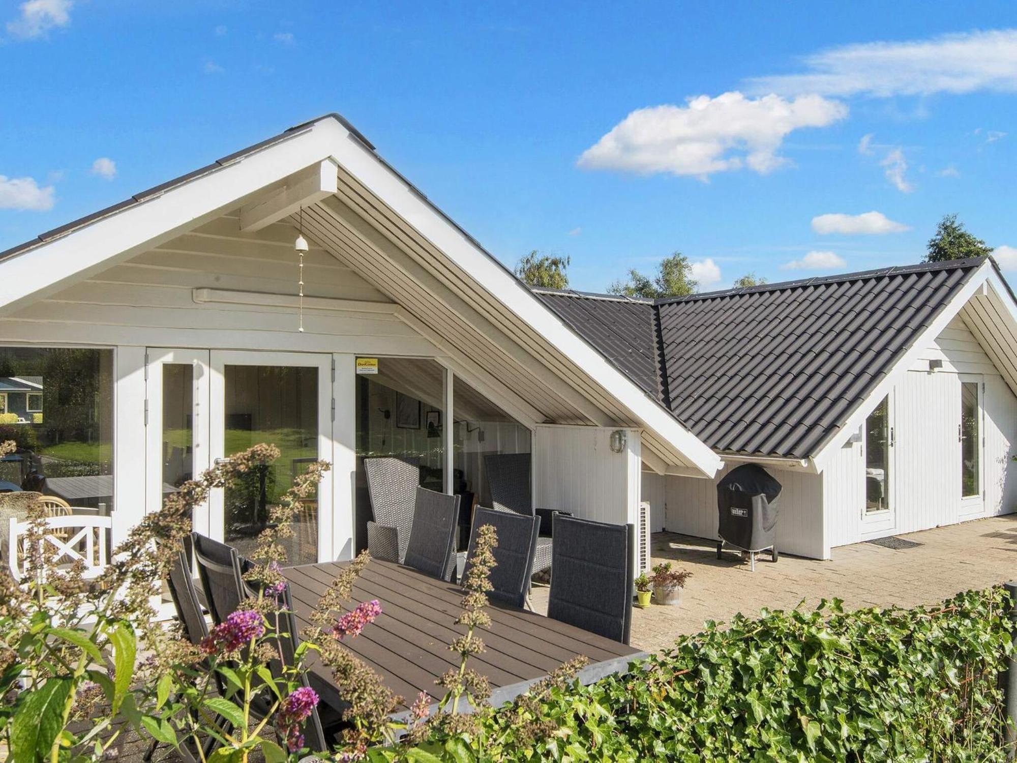 8 Person Holiday Home In Hejls Kültér fotó
