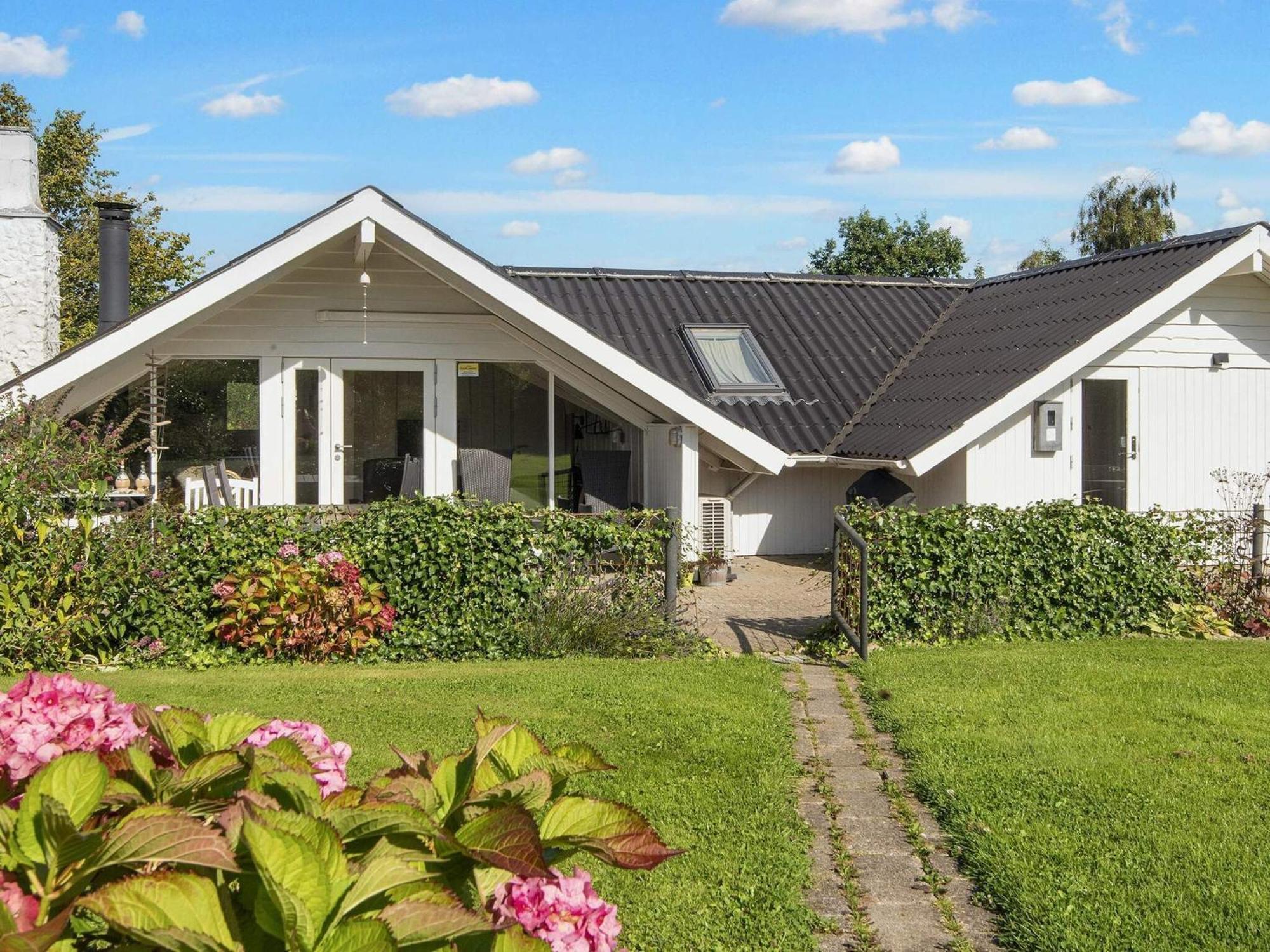 8 Person Holiday Home In Hejls Kültér fotó